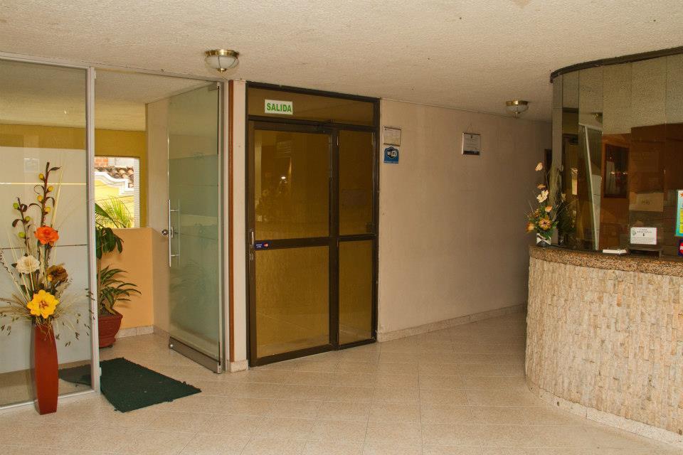 Hotel Doral Suites Bucaramanga Exterior photo