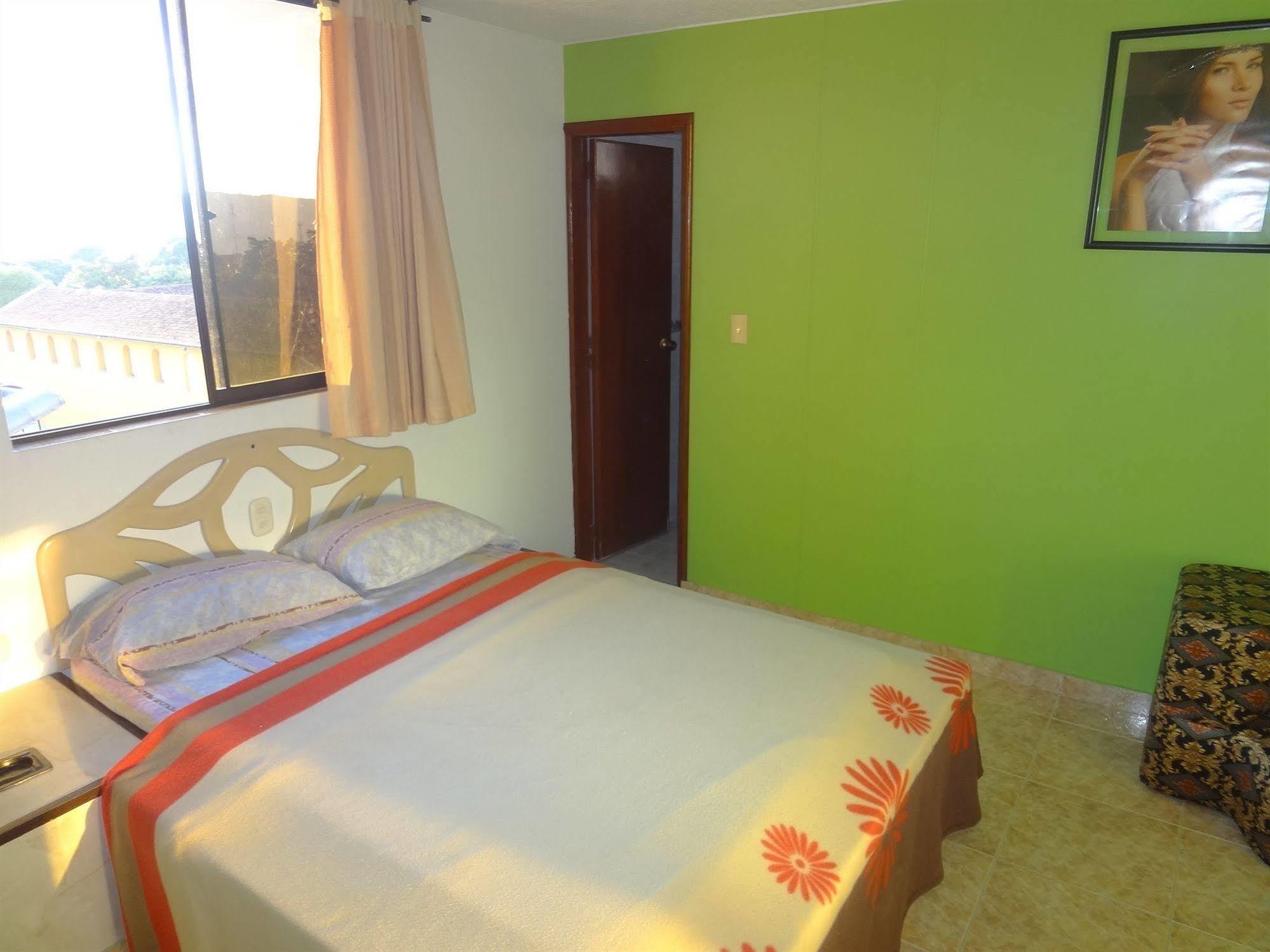 Hotel Doral Suites Bucaramanga Exterior photo