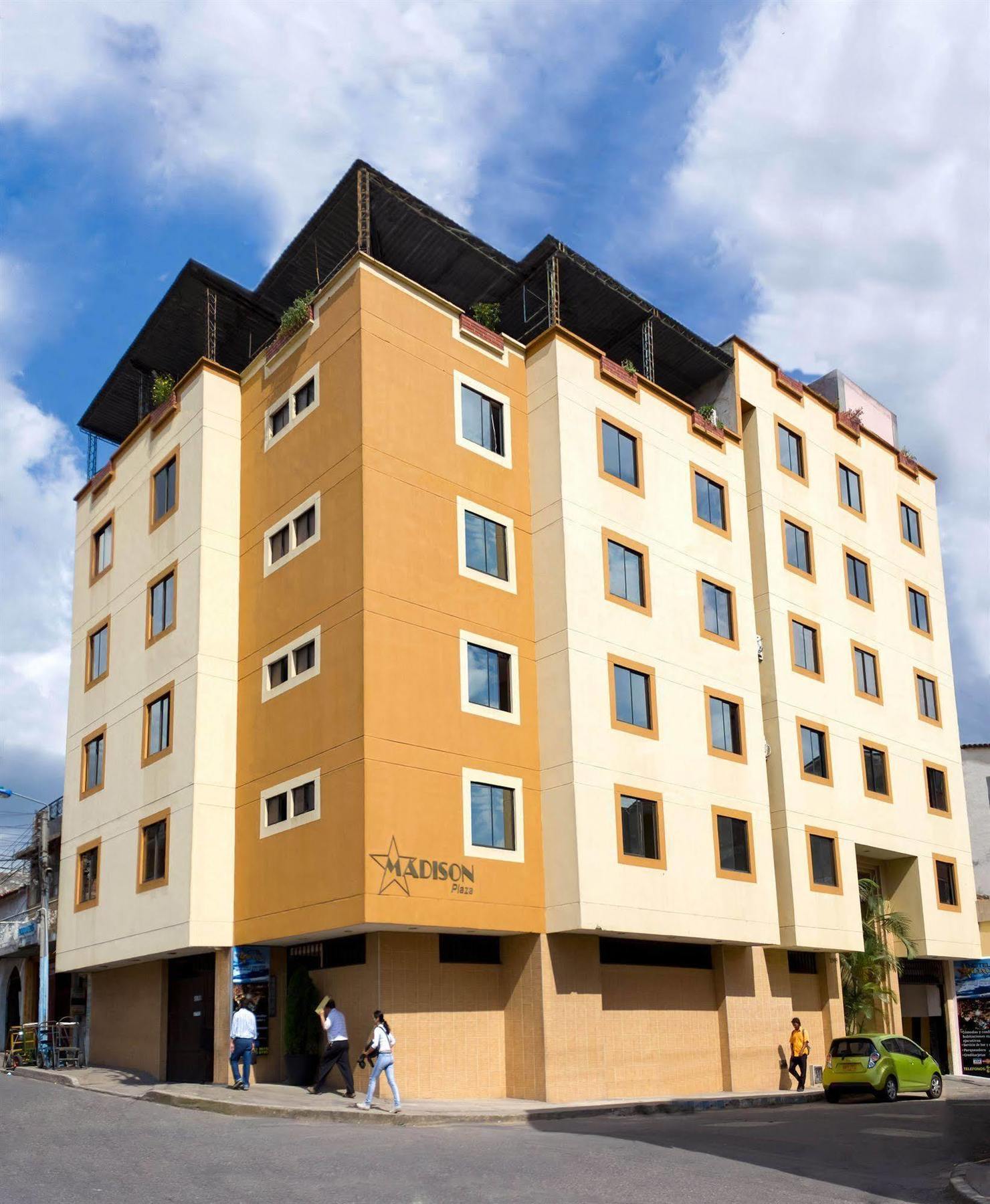 Hotel Doral Suites Bucaramanga Exterior photo